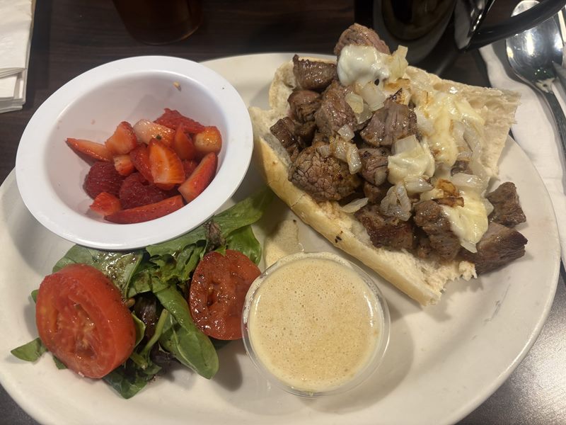 Cafe Croissant food